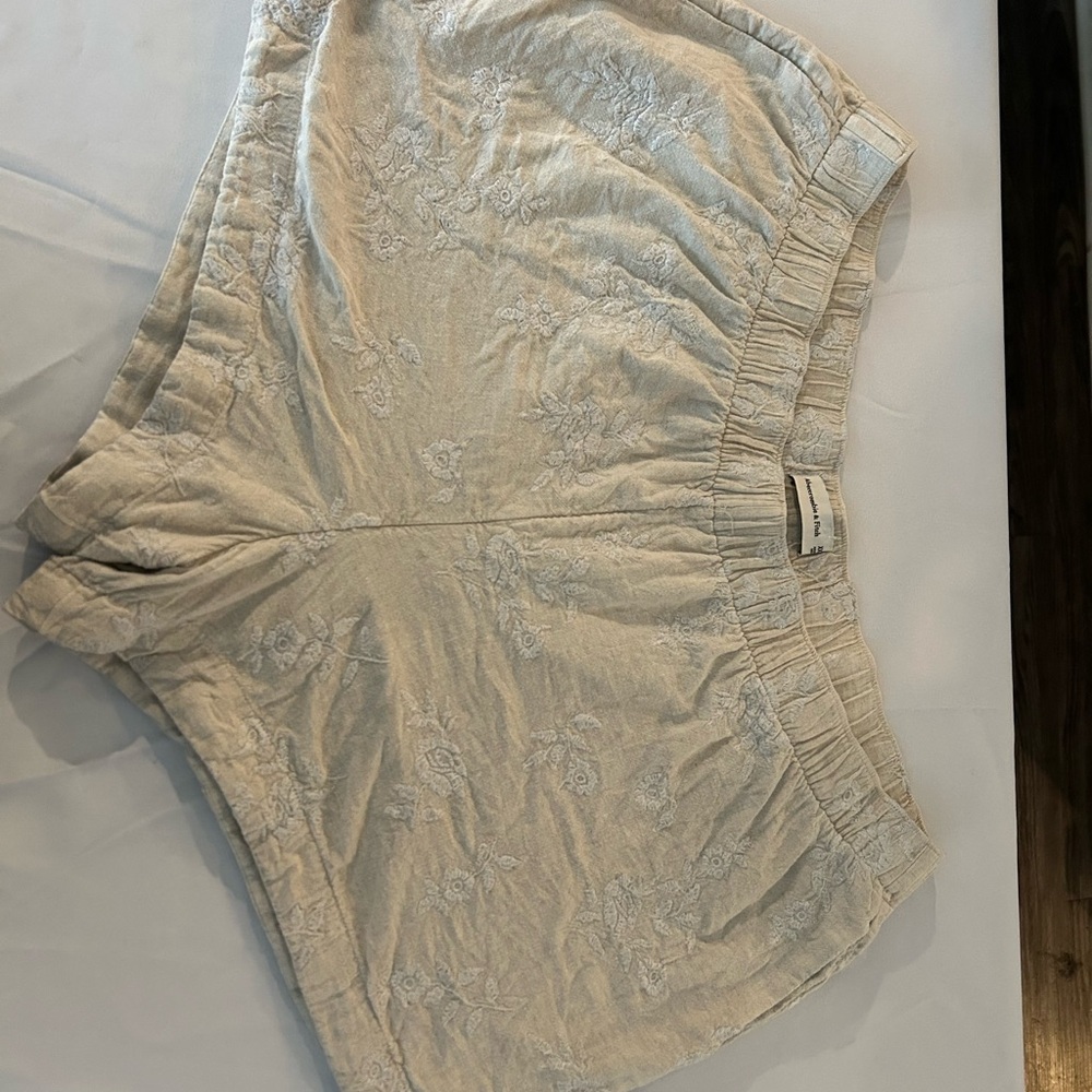 Abercrombie & Fitch Linen Blend XXL Women’s Shorts